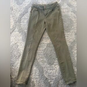 Old Navy Women's Mid-Rise Size 6 reg.